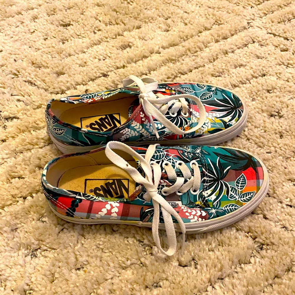 Vans barely worn